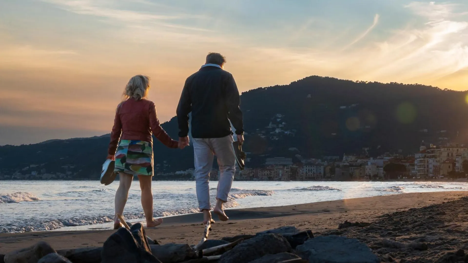 Al Numero 6, Trilocale Luminoso E Accogliente A Pochi Passi Dal Mare Alassio Apartment