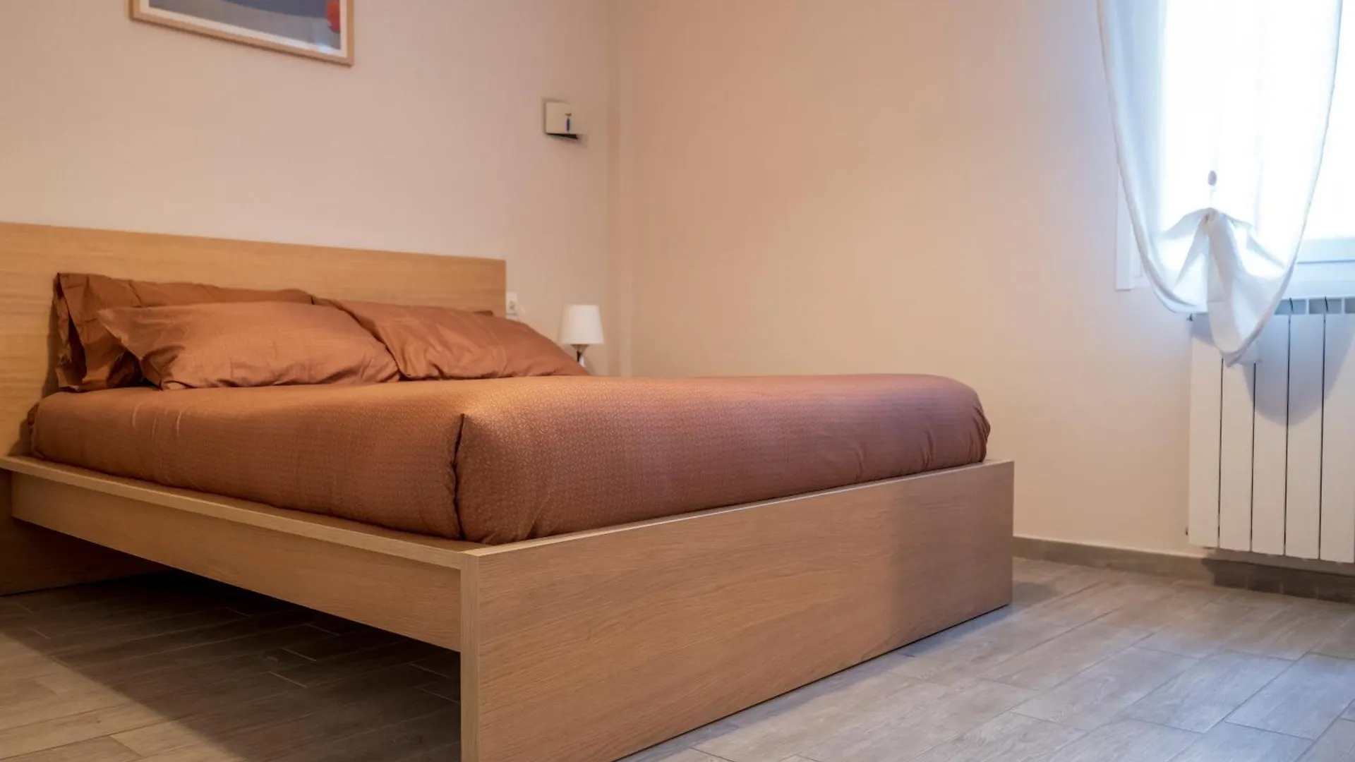 Apartment Al Numero 6, Trilocale Luminoso E Accogliente A Pochi Passi Dal Mare Alassio